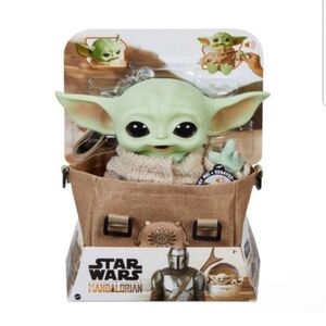 Star Wars Mandalorian The Child Grogu With Satchel